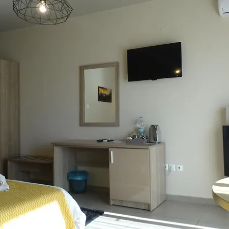 Limani Comfort Rooms Apartment
