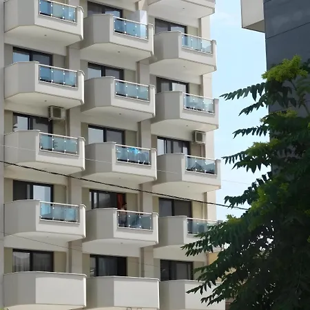 Apartment Limani Comfort Rooms