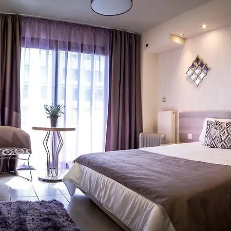 Limani Comfort Rooms *