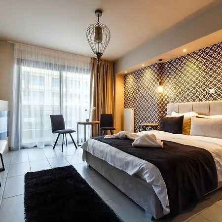 Limani Comfort Rooms *