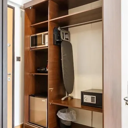 公寓 Limani Comfort *